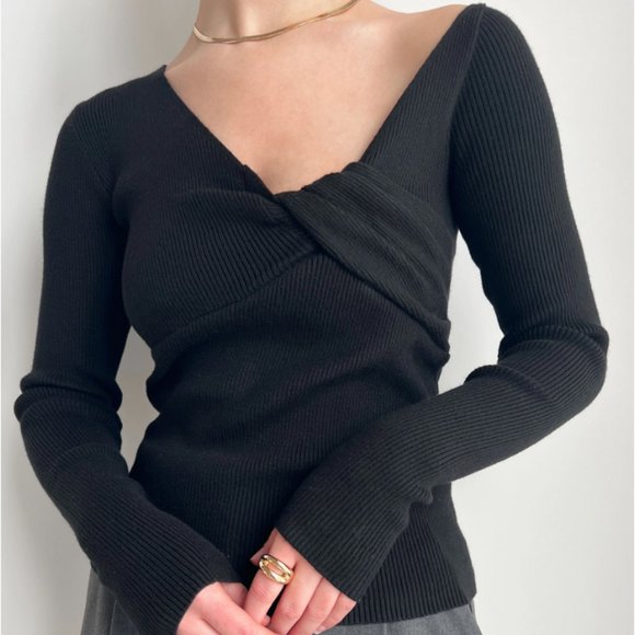 OAK + Fort Off Shoulder Front Twist Sweater - Picture 1 of 3